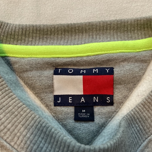 Tommy Hilfiger Sweatshirt - Picture 2 of 3